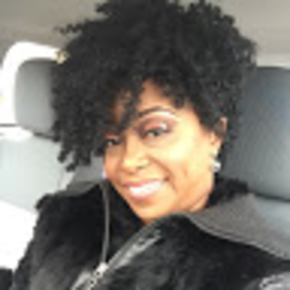 Meet your Posher, Lija